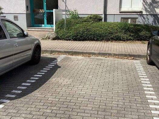 Außenstellplatz zur Miete provisionsfrei 30 € Wittelsbacherallee 35,37 St Ilgen Leimen 69181