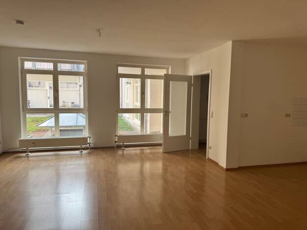 Studio zur Miete 576 € 1 Zimmer 48,5 m² EG Rittergasse 1 Altstadt Weimar 99423