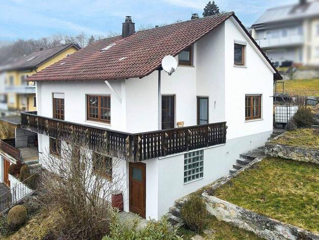 Einfamilienhaus zum Kauf 225.000 € 7,5 Zimmer 166,8 m² 616 m² Grundstück Zwiefalten 88529