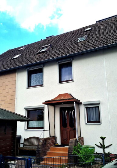 Reihenmittelhaus zur Miete 1.400 € 5 Zimmer 130 m² 212 m² Grundstück frei ab 01.04.2025 Meisenweg 5 Vechelde Vechelde 38159