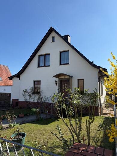 Einfamilienhaus zum Kauf provisionsfrei 330.000 € 6 Zimmer 123 m² 657 m² Grundstück Güstrow Güstrow 18273