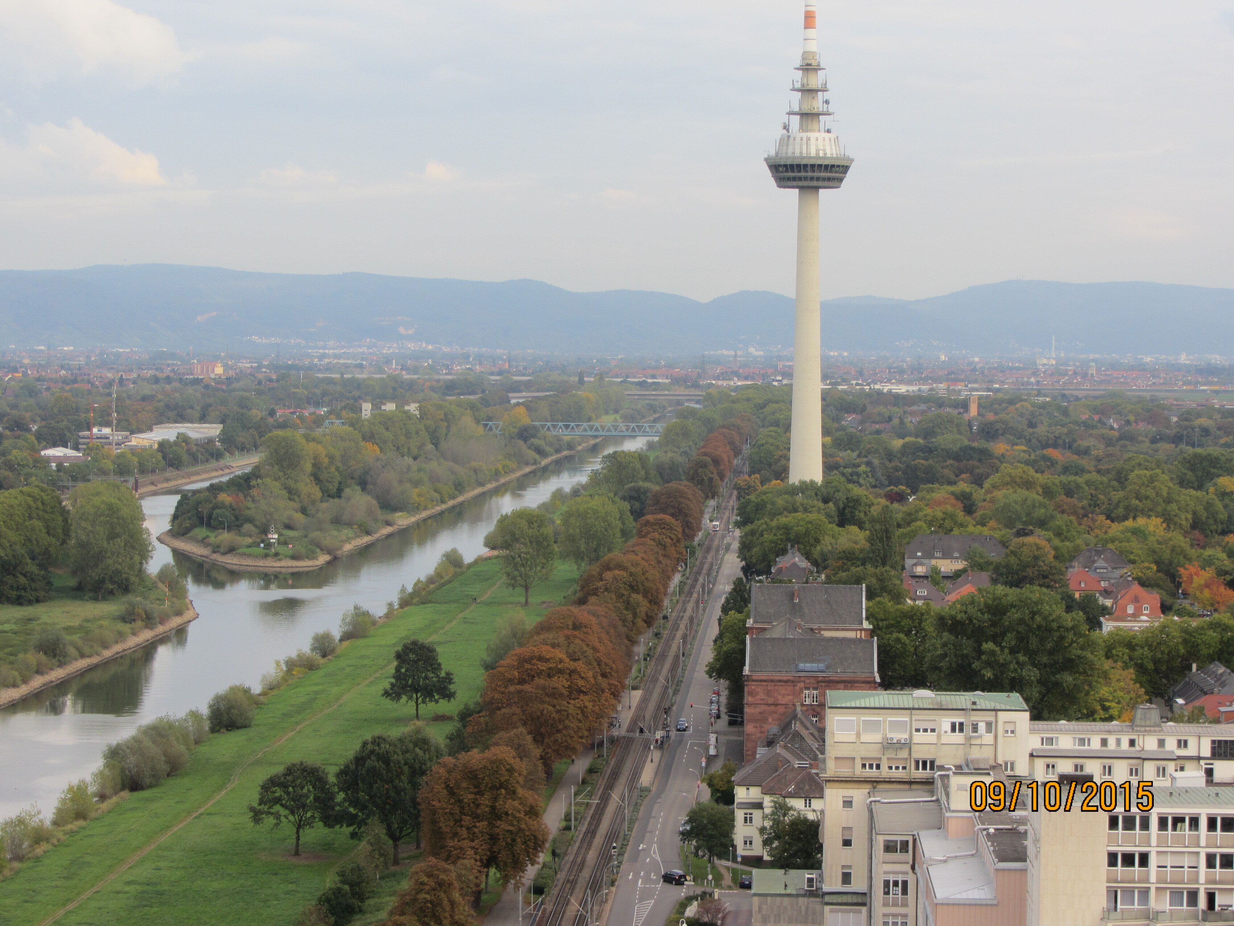 Wohnung zur Miete 1.150 € 3 Zimmer 98 m²<br/>Wohnfläche 23.<br/>Geschoss ab sofort<br/>Verfügbarkeit Collinistr. 5 Oststadt - Nord Mannheim 68161