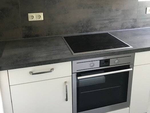 Wohnung zur Miete 325 € 3 Zimmer 70 m² 2. Geschoss frei ab sofort Heinrich-Heine-Str. 24 Zeitz 06712