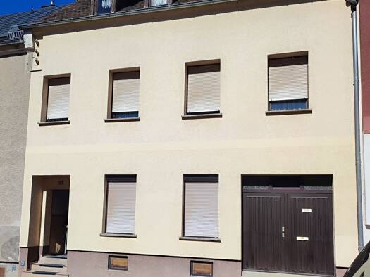 Einfamilienhaus zum Kauf 69.000 € 3 Zimmer 120 m² 400 m² Grundstück Meerane Meerane 08393