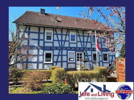 Einfamilienhaus zum Kauf 229.500 € 16 Zimmer 414 m² 891 m² Grundstück Untergasse 2 Ehringshausen Gemünden/Felda 35329