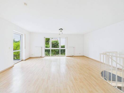 Maisonette zum Kauf 390.000 € 3 Zimmer 88 m² Biebrich Wiesbaden 65203