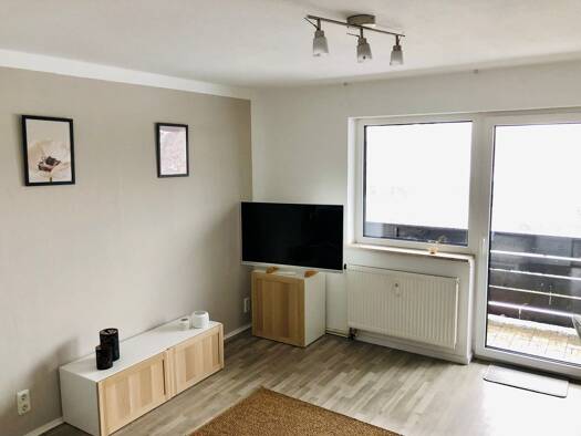 Wohnung zur Miete 1.100 € 3 Zimmer 70 m² Geschoss 1/3 frei ab sofort Großhelfendorf Aying 85653