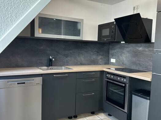 Wohnung zur Miete 540 € 2 Zimmer 34 m² Geschoss 3/4 frei ab sofort Innenstadt Fulda 36037