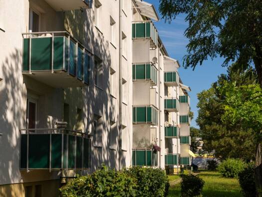 Wohnung zur Miete 395 € 2 Zimmer 49,4 m² EG frei ab 01.09.2026 Paul-Gerhardt-Straße 32 Merseburg 06217
