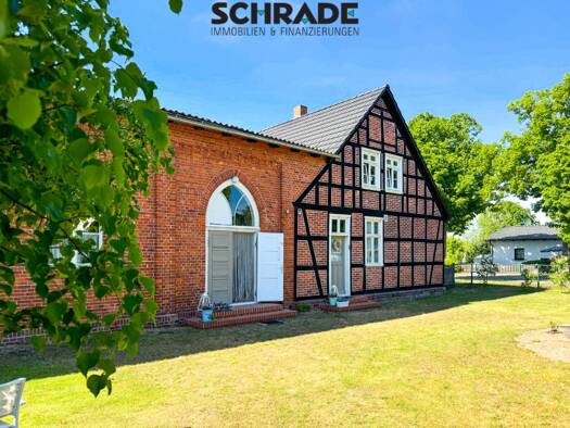 Haus zum Kauf 125.000 € 4 Zimmer 153 m² 820 m² Grundstück Lindenberg Zehrental 39615