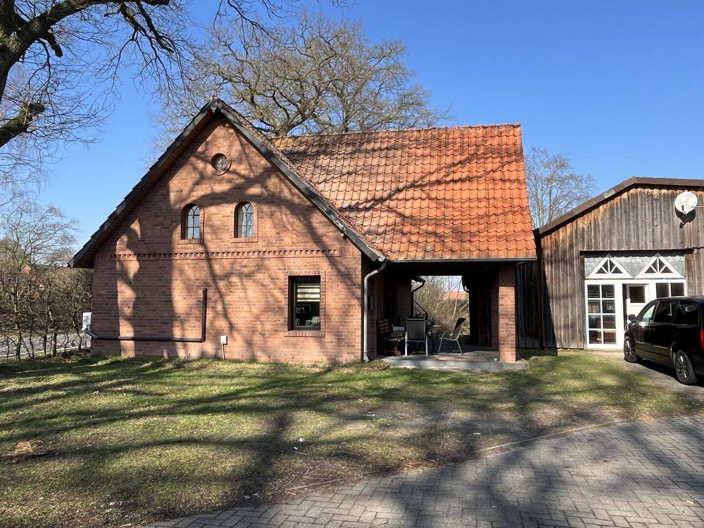 Immobilie in Schwarme - Wohnhaus mit Garage, Hobbybereich & Pool - vielseitig nutzbar - Bild 1