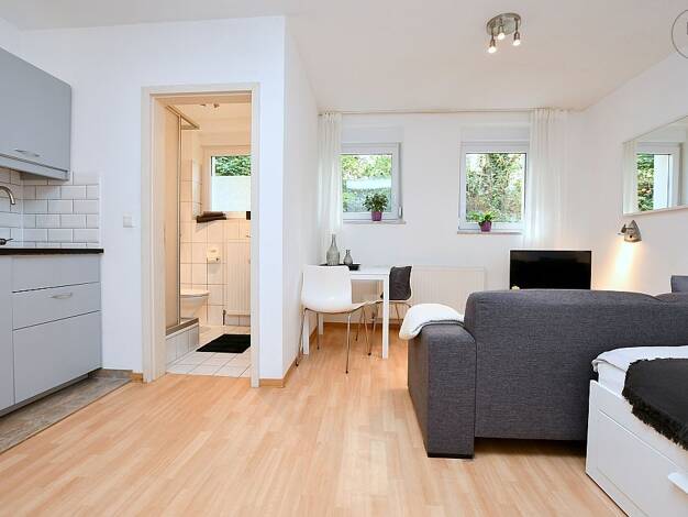 Studio zur Miete auf Zeit 890 € 1 Zimmer 22 m² frei ab 01.08.2026 West Stuttgart 70193