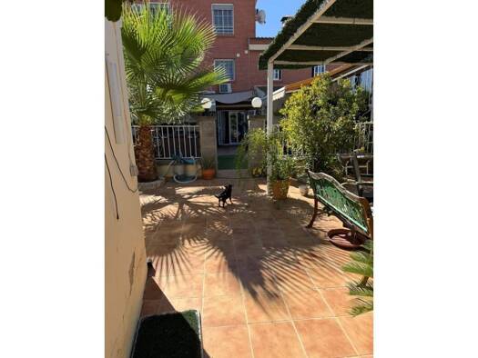Chalet zum Kauf 310.000 € 5 Zimmer 229 m² Jaén 23009