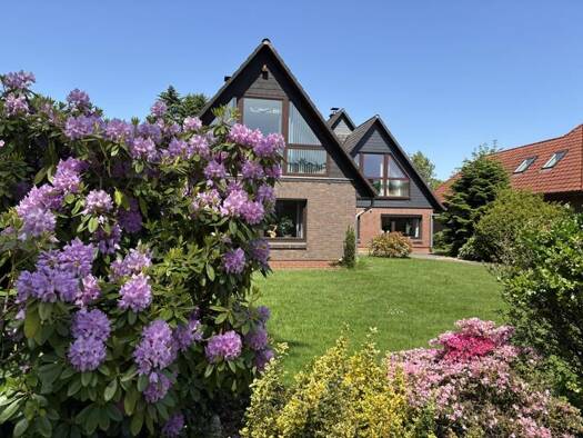 Einfamilienhaus zum Kauf 429.000 € 8 Zimmer 245 m² 1.262 m² Grundstück Hosüne Großenkneten 26197