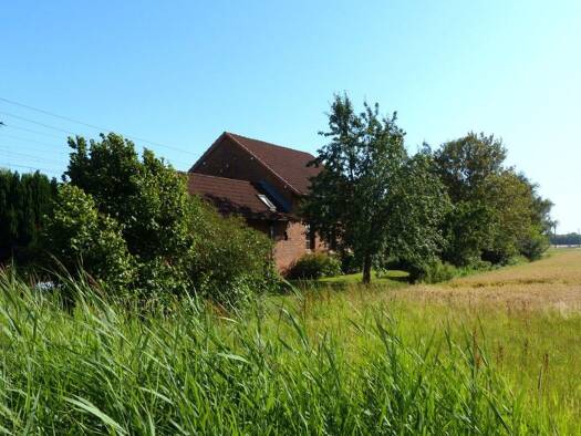 Immobilie zum Kauf 150.000 € 5,5 Zimmer 118 m² 3.295 m² Grundstück frei ab sofort Blomesche Wildnis 25348