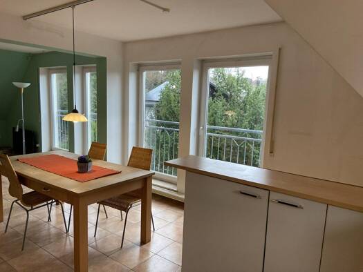 Wohnung zur Miete 1.700 € 6,5 Zimmer 165 m² Geschoss 1/2 Bräuningshof Langensendelbach 91094