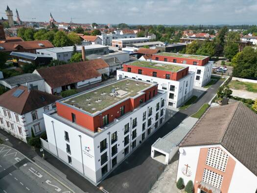 Penthouse zur Miete 900 € 2 Zimmer 45 m² 4. Geschoss frei ab 01.10.2025 Straubing 94315