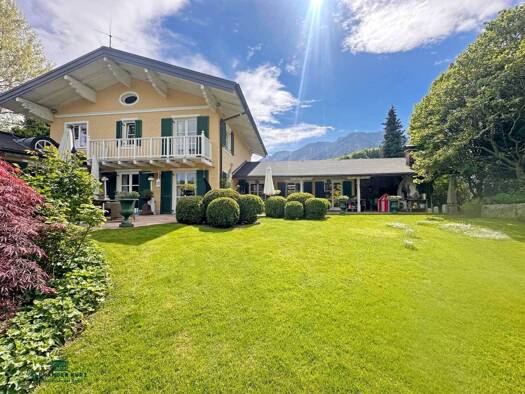 Einfamilienhaus zum Kauf 1.890.000 € 375 m² 1.200 m² Grundstück Großgmain 5084