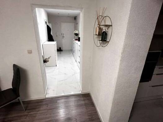 Wohnung zur Miete 527 € 2 Zimmer 48 m² Geschoss 1/2 Ost Hildesheim 31135