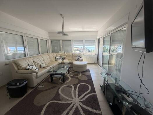 Wohnung zur Miete 1.200 € 3 Zimmer 108 m² Geschoss EG/2 Rubeši, Kastav Kastav 51215