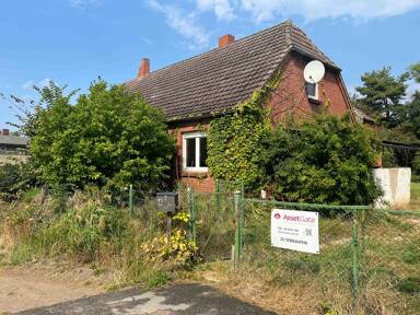 Einfamilienhaus zum Kauf provisionsfrei 95.000 € 4 Zimmer 74 m² 970 m² Grundstück Dorfstr. 4 Steinhausen Neuburg / Steinhausen 23974