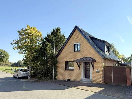 Haus zum Kauf 465.000 € 4 Zimmer 124 m² 1.795 m² Grundstück Delhoven Dormagen 41540