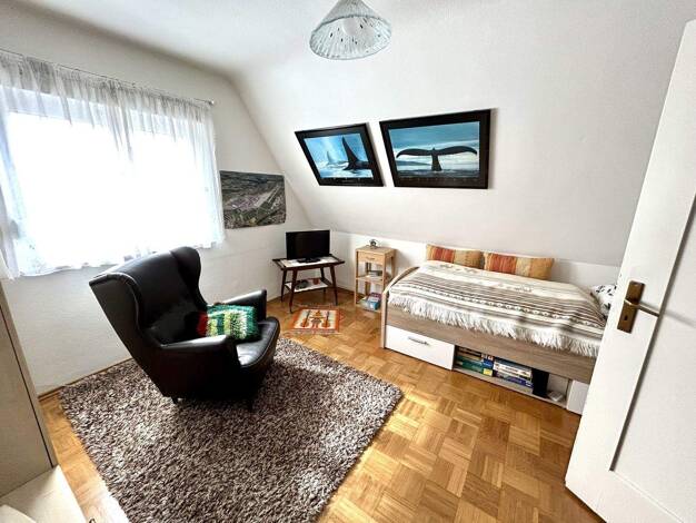 Einfamilienhaus zum Kauf 390.000 € 7 Zimmer 120 m² 277 m² Grundstück Holzheim Göppingen 73037