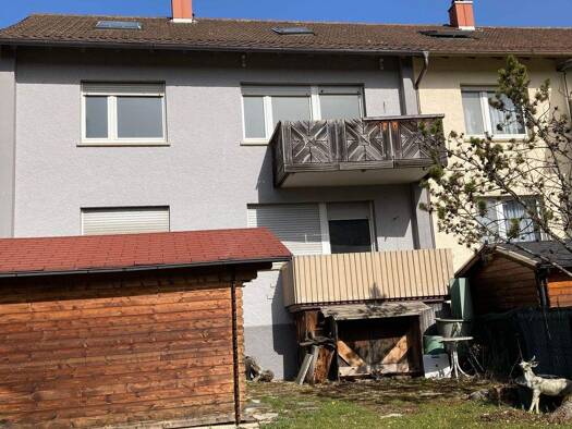 Mehrfamilienhaus zum Kauf 289.000 € 8 Zimmer 127 m² 358 m² Grundstück Konstanzer Straße 69 Villingen Villingen-Schwenningen 78048