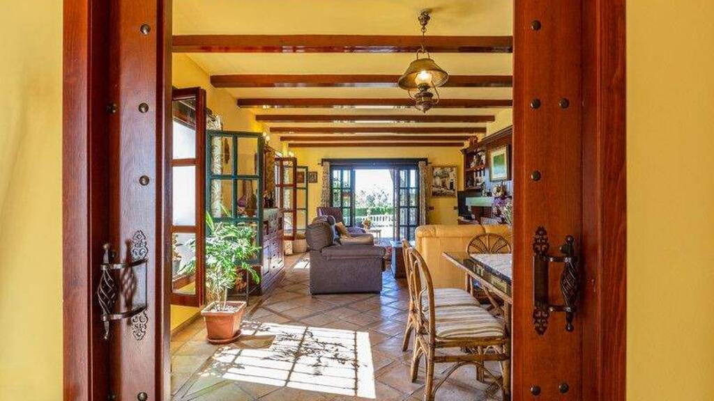 Sonstiges zum Kauf 1.198.000 € 1.100 m² Grundstück Elviria 29604