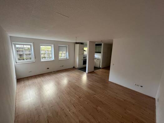Wohnung zur Miete 425 € 1,5 Zimmer 41 m² frei ab sofort Odenheim Östringen 76684