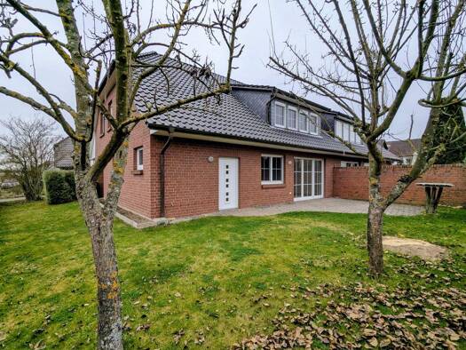 Doppelhaushälfte zum Kauf 295.000 € 4 Zimmer 129 m² 560 m² Grundstück Medingen Bad Bevensen 29549