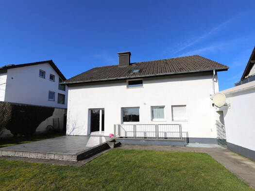Einfamilienhaus zum Kauf 350.000 € 5,5 Zimmer 148,7 m² 820 m² Grundstück Hörste Lage 32791