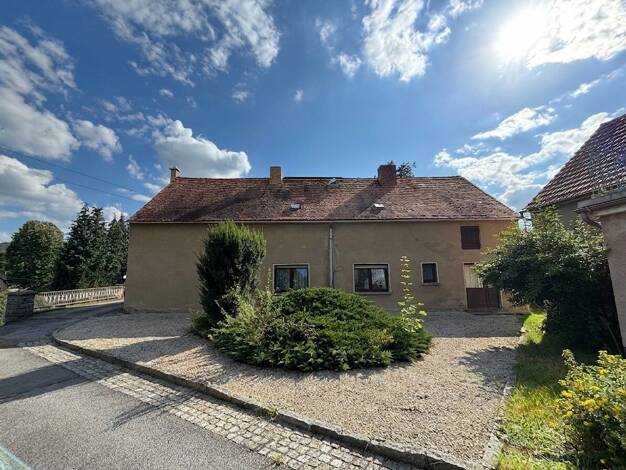Einfamilienhaus zum Kauf 80.000 € 6 Zimmer 160 m² 1.859 m² Grundstück Hauptstraße 197 Cunewalde Cunewalde 02733