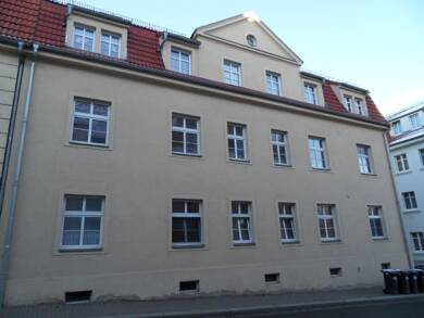 Wohnung zur Miete 295 € 2 Zimmer 55 m² EG frei ab sofort Dr. Bruno-Kochmann-Straße 4 Frankenberg Frankenberg 09669