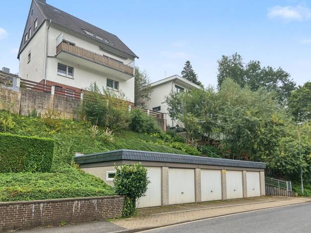 Mehrfamilienhaus zum Kauf 270.000 € 9 Zimmer 191 m² 518 m² Grundstück Bad Salzdetfurth Bad Salzdetfurth 31162