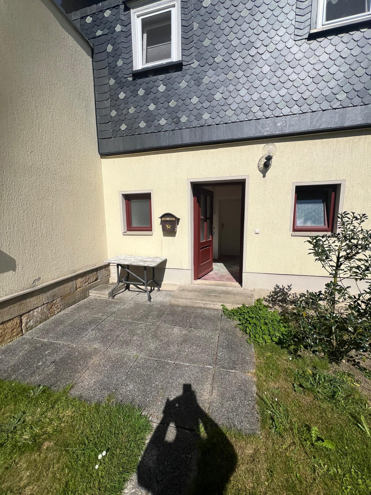 Wohnung zur Miete 140 € 2 Zimmer 25 m²<br/>Wohnfläche EG<br/>Geschoss ab sofort<br/>Verfügbarkeit Sachsenstr. 38 Leutersdorf Leutersdorf 02794