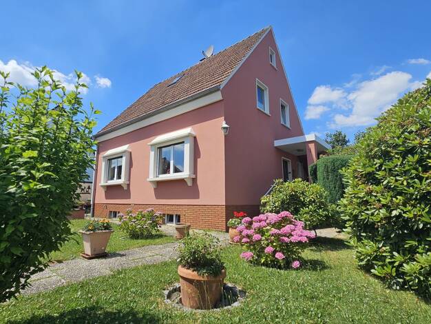 Einfamilienhaus zum Kauf 310.000 € 5,5 Zimmer 93 m² 390 m² Grundstück Schuir Essen 45133