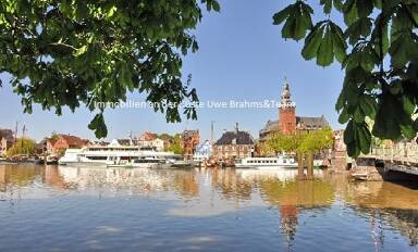 Einfamilienhaus zum Kauf 1.790.000 € 17 Zimmer 952 m² 945 m² Grundstück Leer Leer (Ostfriesland) 26789