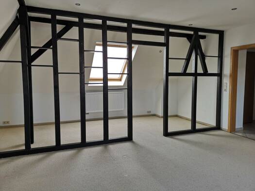 Wohnung zur Miete 369 € 3 Zimmer 63 m² frei ab sofort August-Bebel-Straße 2b Regis-Breitingen 04565