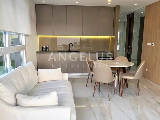 Wohnung zur Miete 1.200 € 2 Zimmer 40 m² EG Split 21000