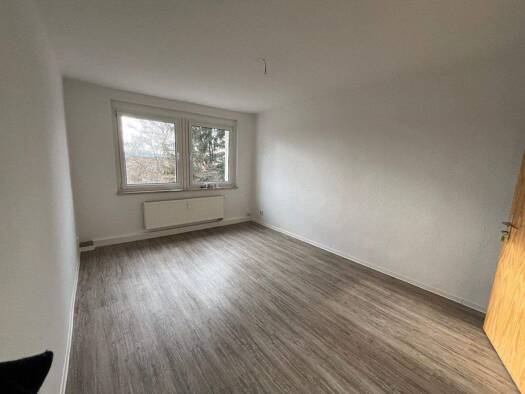 Wohnung zur Miete 199 € 1 Zimmer 31,1 m² 3. Geschoss frei ab sofort Dr.-Wilhelm-Külz-Straße 3 Marienthal Zwickau 08060