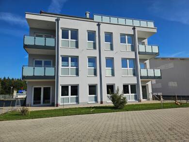 Bürofläche zur Miete - Erstbezug provisionsfrei 10 € 194 m² Bürofläche teilbar von 97 m² bis 97 m² Lindauer Straße 3 Irsingen Türkheim 86842