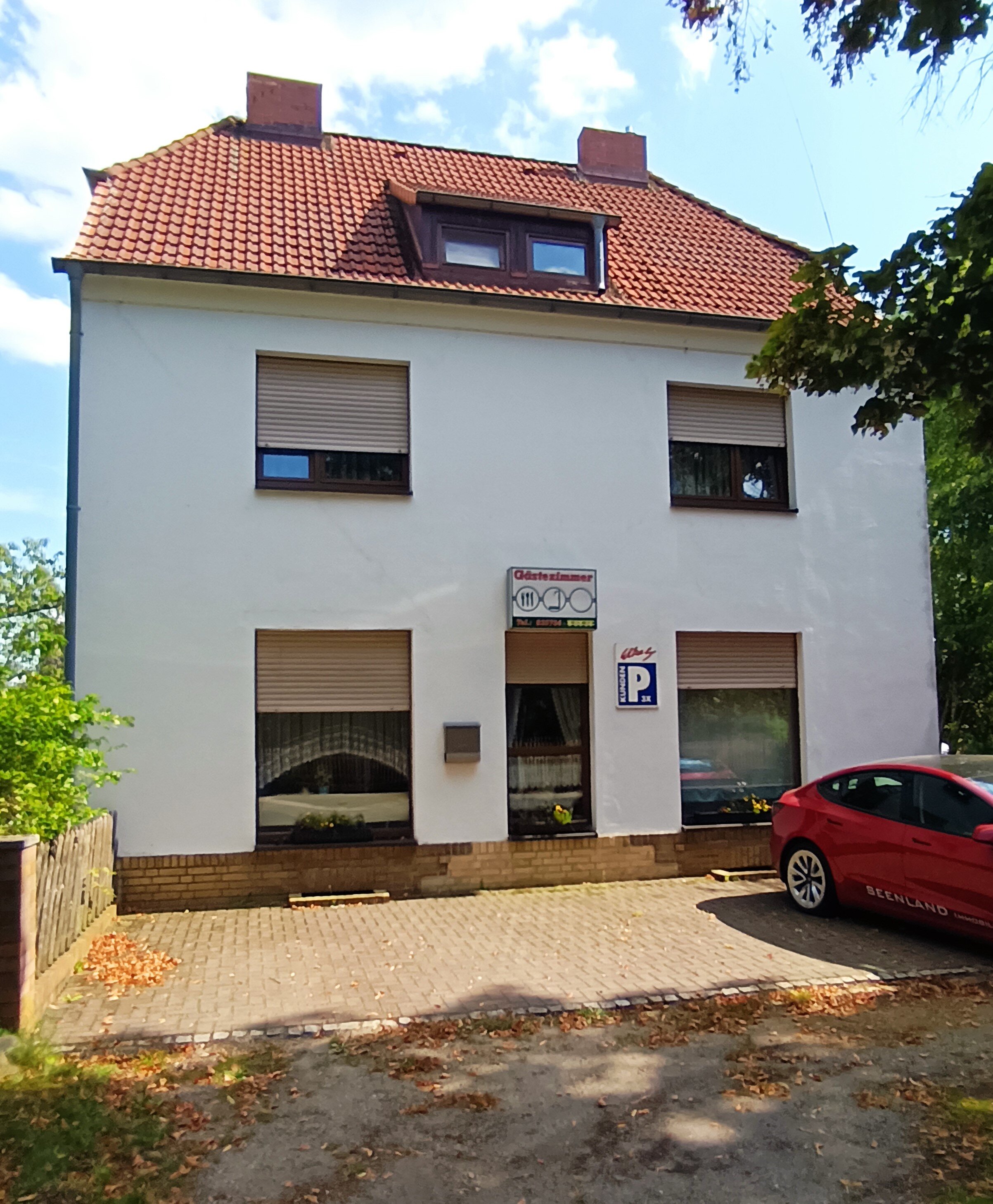 Mehrfamilienhaus zum Kauf 240.000 € 7 Zimmer 166 m²<br/>Wohnfläche 1.000 m²<br/>Grundstück Schipkau Schipkau 01993