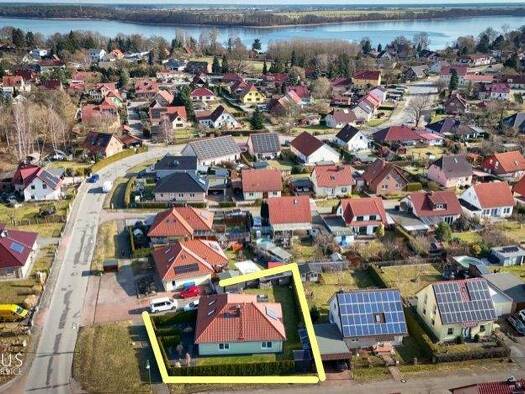 Einfamilienhaus zum Kauf provisionsfrei 3.360 € 3 Zimmer 140 m² 581 m² Grundstück frei ab sofort Neuruppin 16816