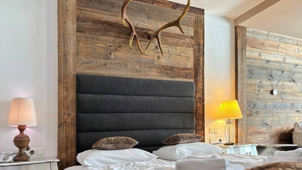 Hotel zum Kauf 35 Zimmer 1.954 m² Grundstück Ramsau im Zillertal 6284