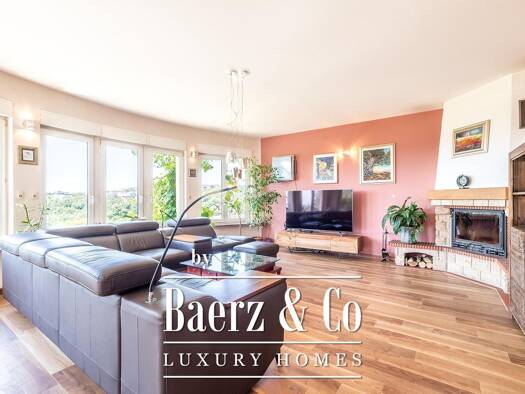 Villa zum Kauf 1.250.000 € 7 Zimmer 530 m² 561 m² Grundstück Zagreb