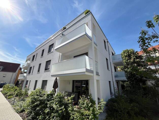 Wohnung zur Miete 770 € 2 Zimmer 52,8 m² 1. Geschoss frei ab 01.06.2026 Feldstr. 1 Neumarkt 92318