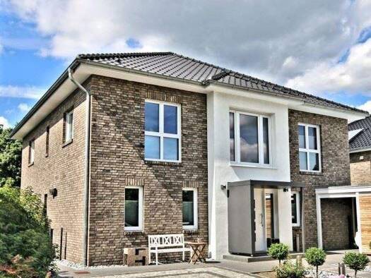 Einfamilienhaus zum Kauf 799.900 € 4 Zimmer 145 m² 975 m² Grundstück Rahlstedt Hamburg 22149