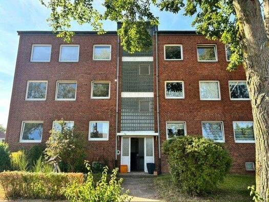 Wohnung zur Miete 575 € 2,5 Zimmer 60,6 m² 1. Geschoss frei ab sofort Mecklenburger Straße 78 Ratzeburg 23909