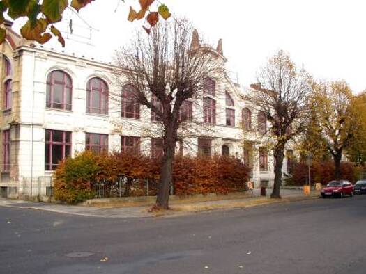 Haus zum Kauf 505.000 € 1 Zimmer 1 m² 4.200 m² Grundstück Krnov 79401